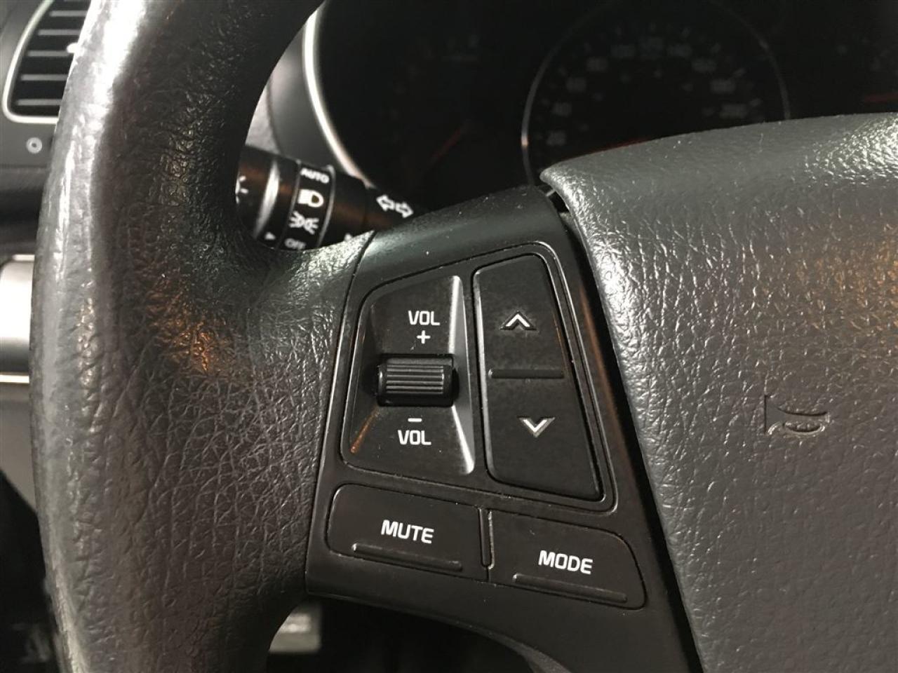 663749