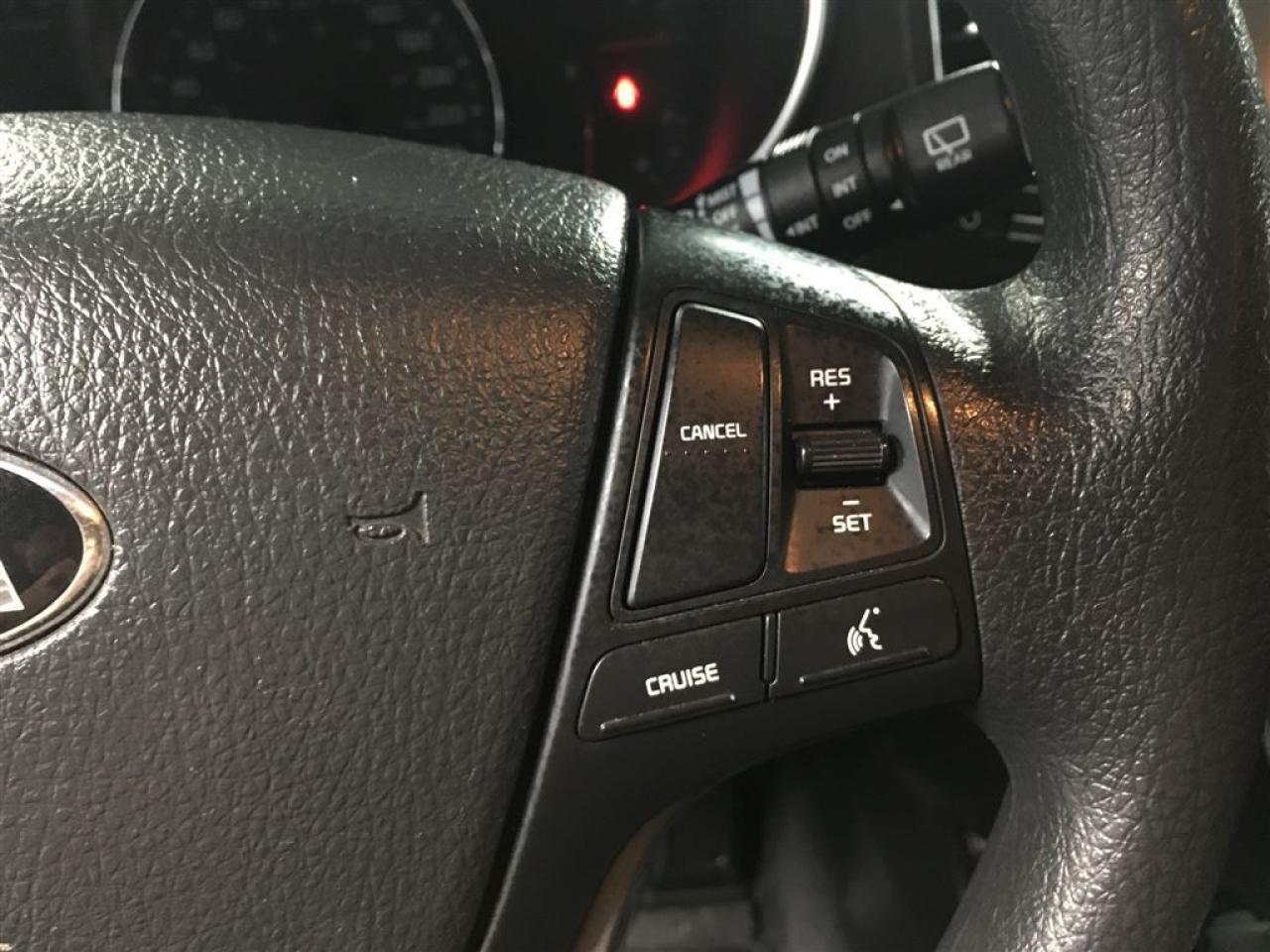 663749