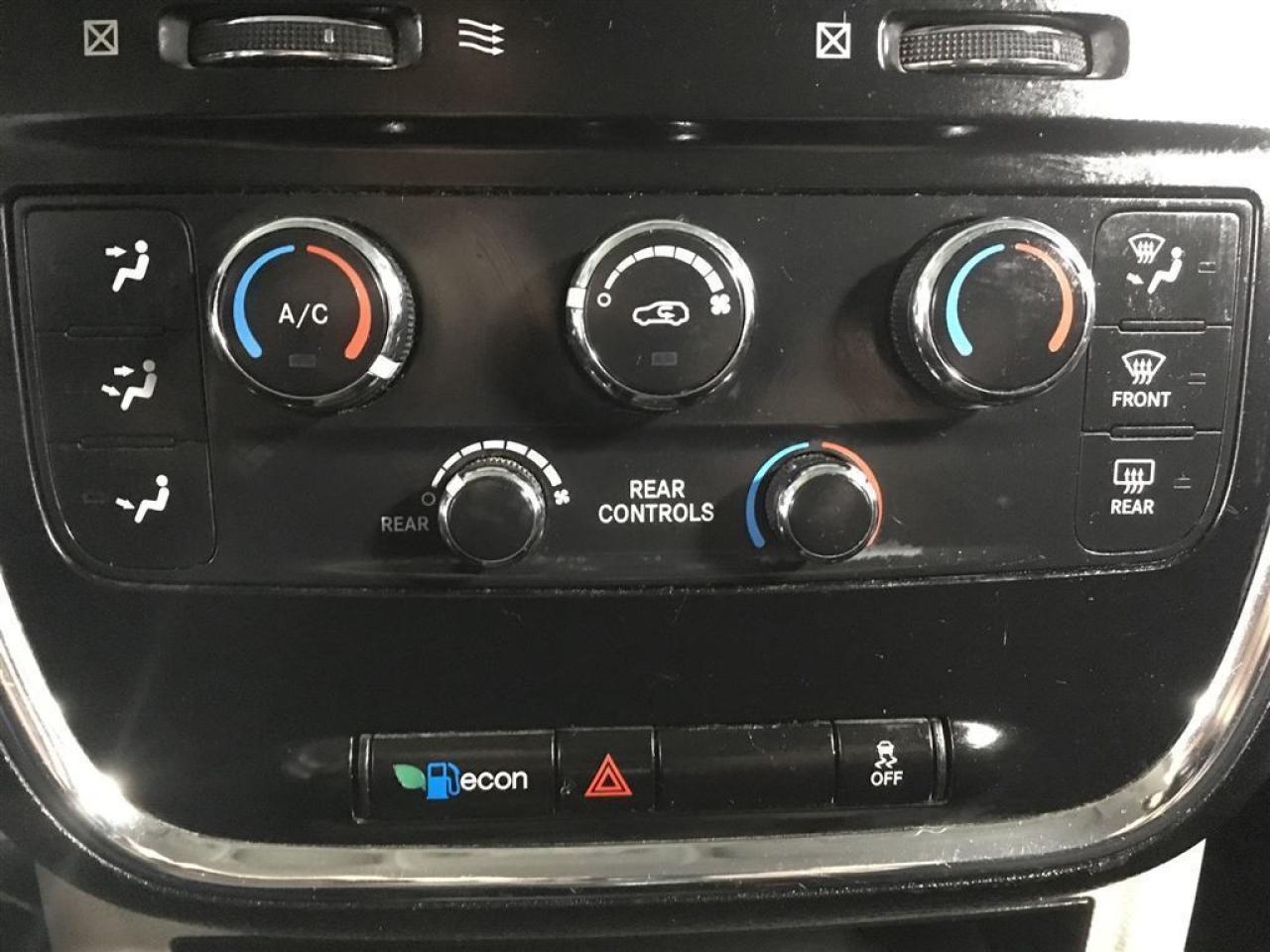 663753