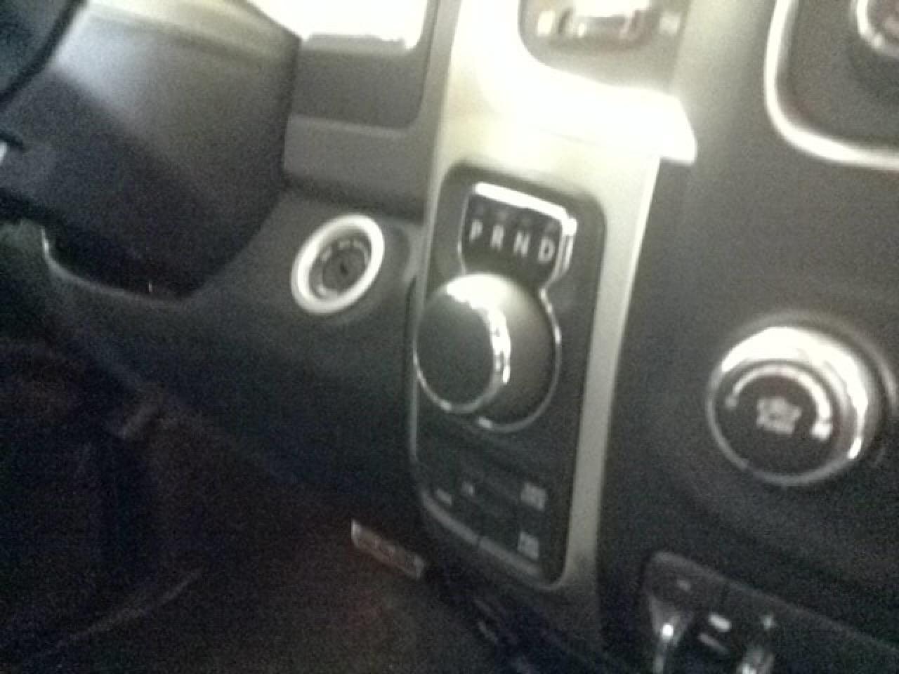663760