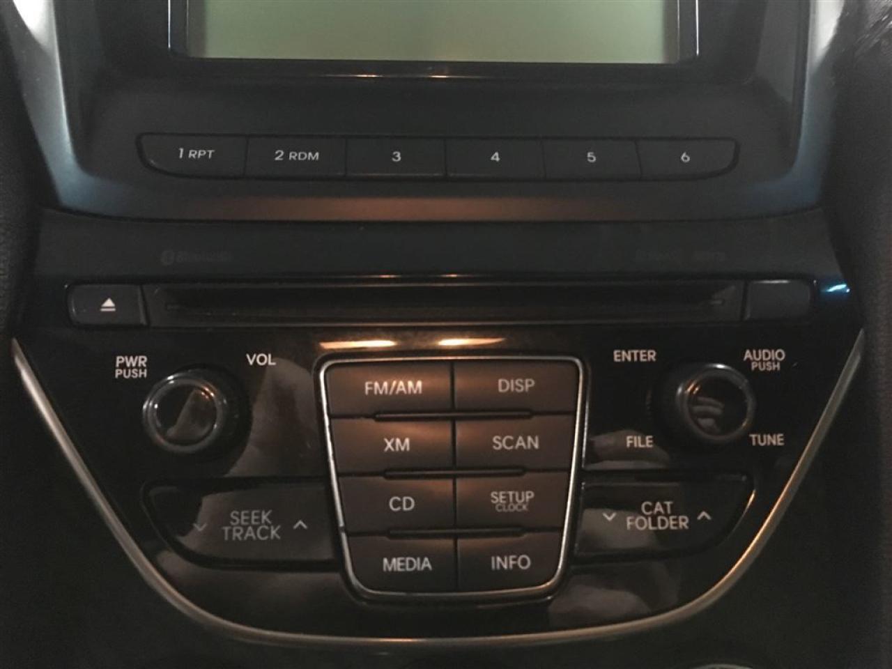 663773