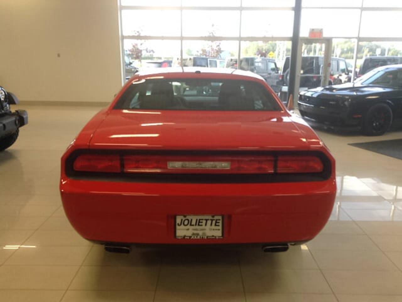 663774