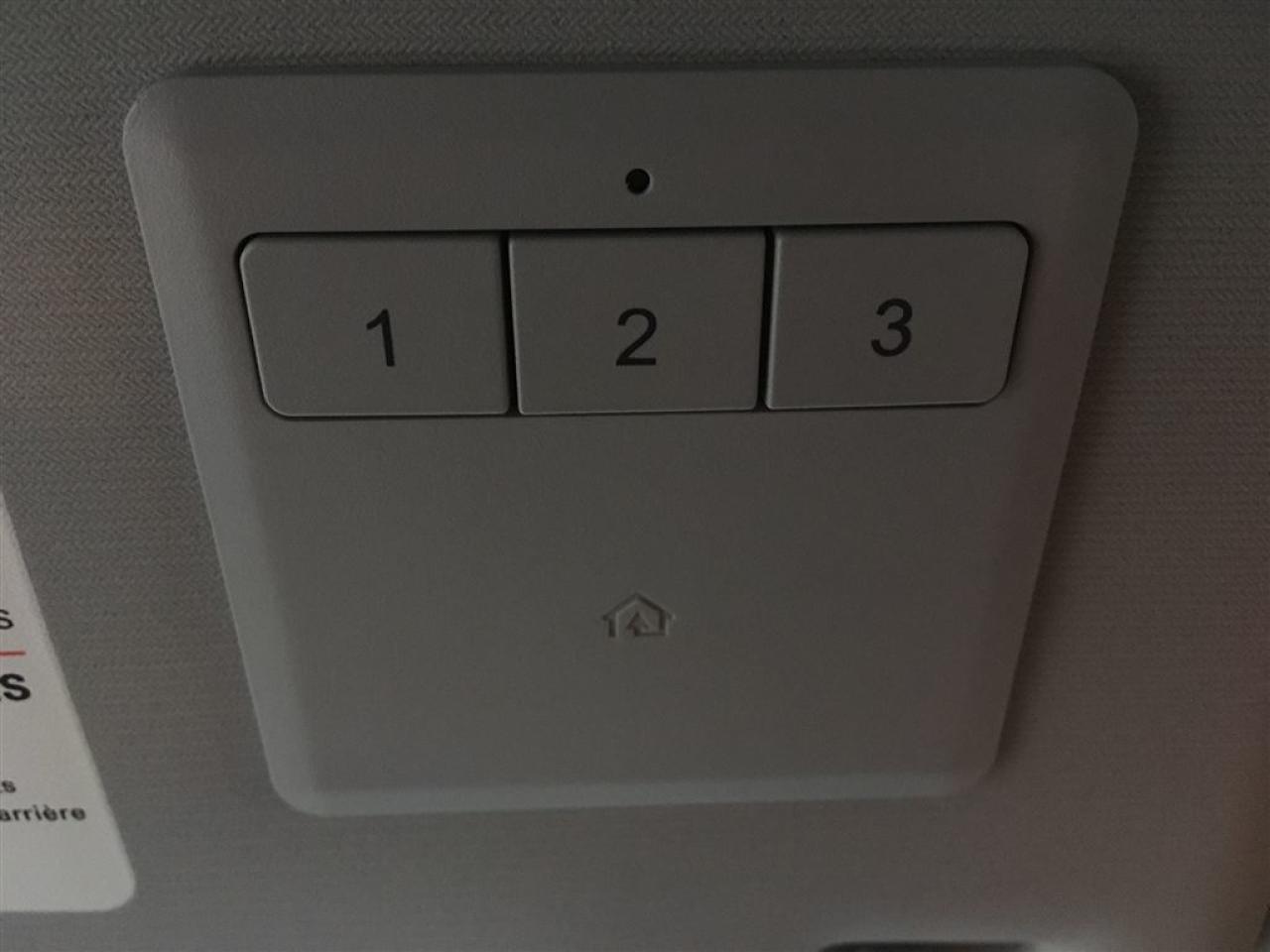 663780