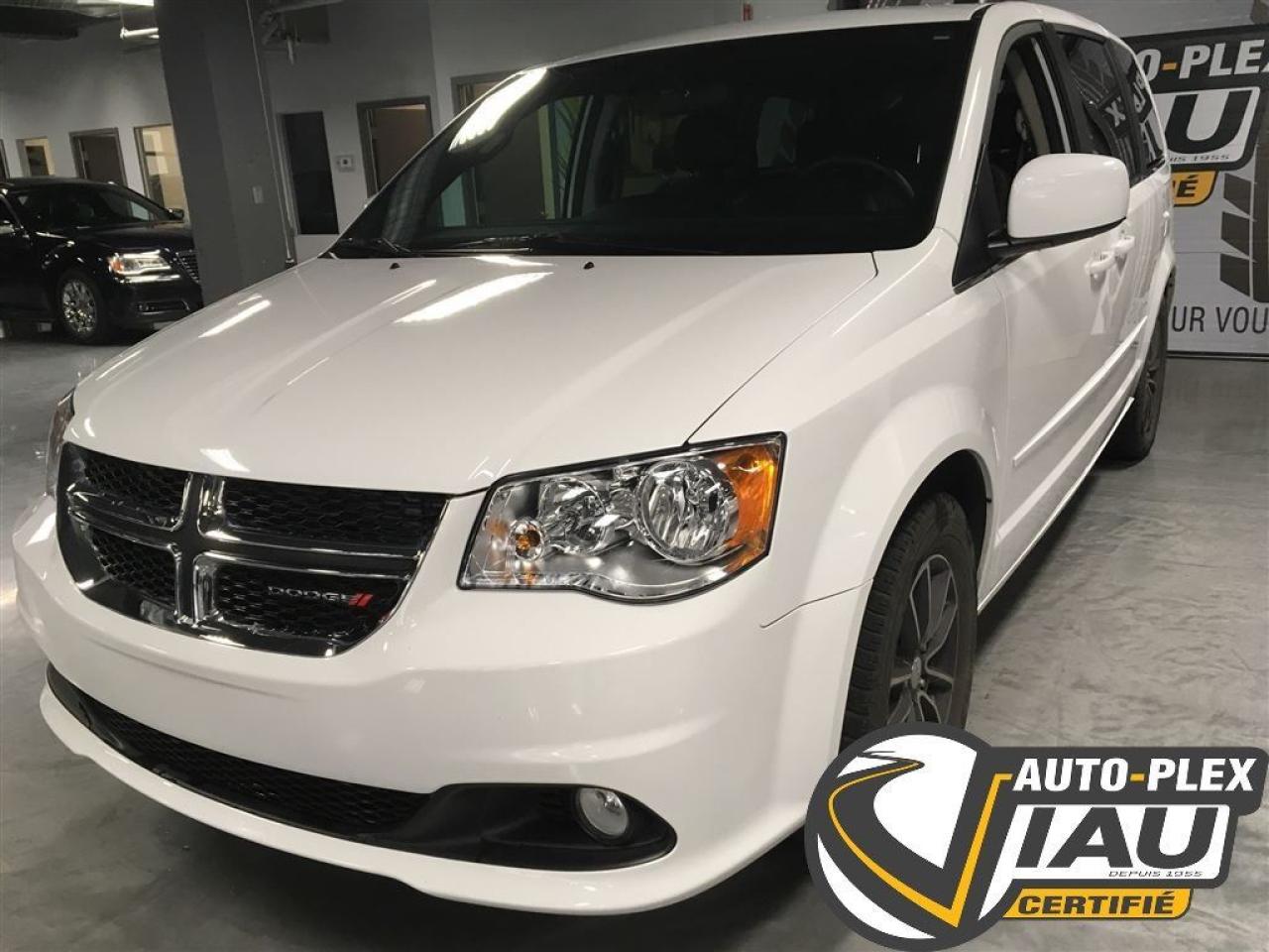 Used 2017 Dodge Grand Caravan SXT PREMIUM PLUS for sale in Montréal, QC