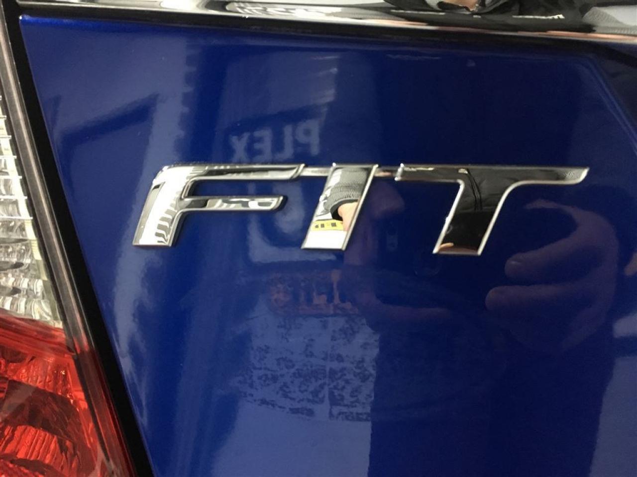 663800