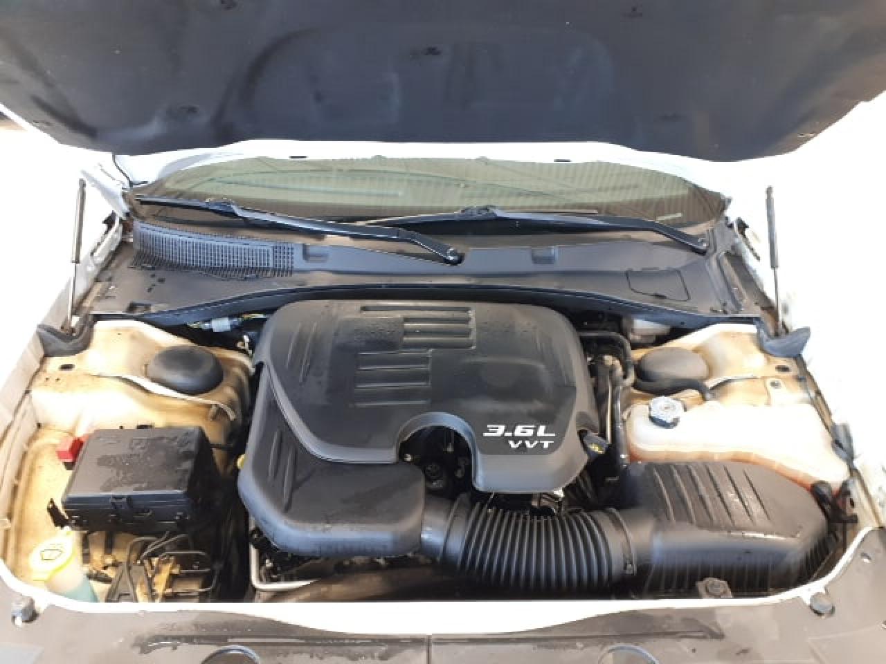 663807