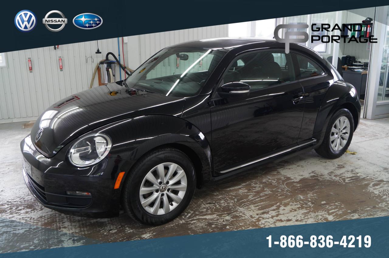 Used 2013 Volkswagen Beetle Comfortline 2.5L + AUTO + MAGS + AC + CR for sale in Rivière-Du-Loup, QC