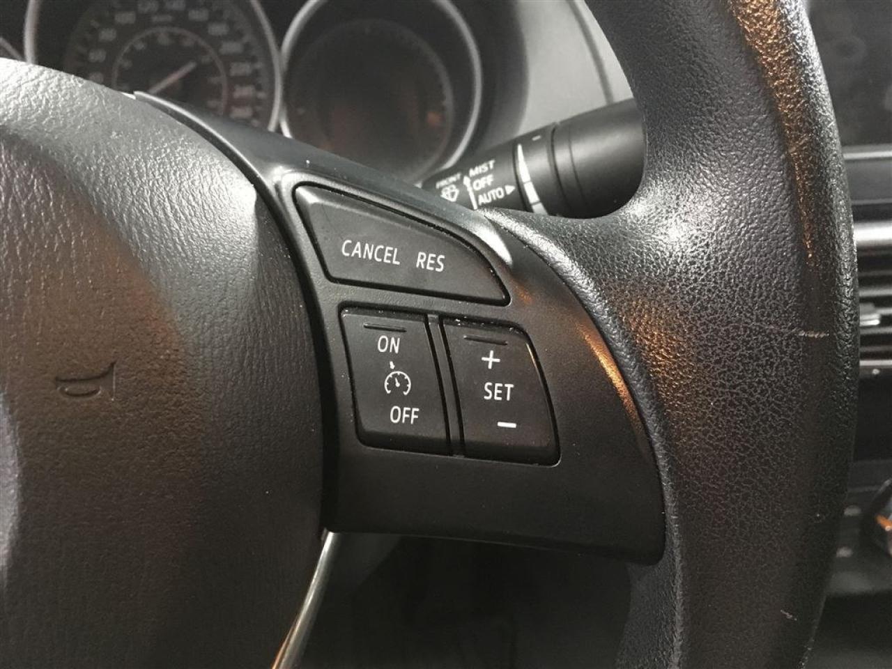 663810
