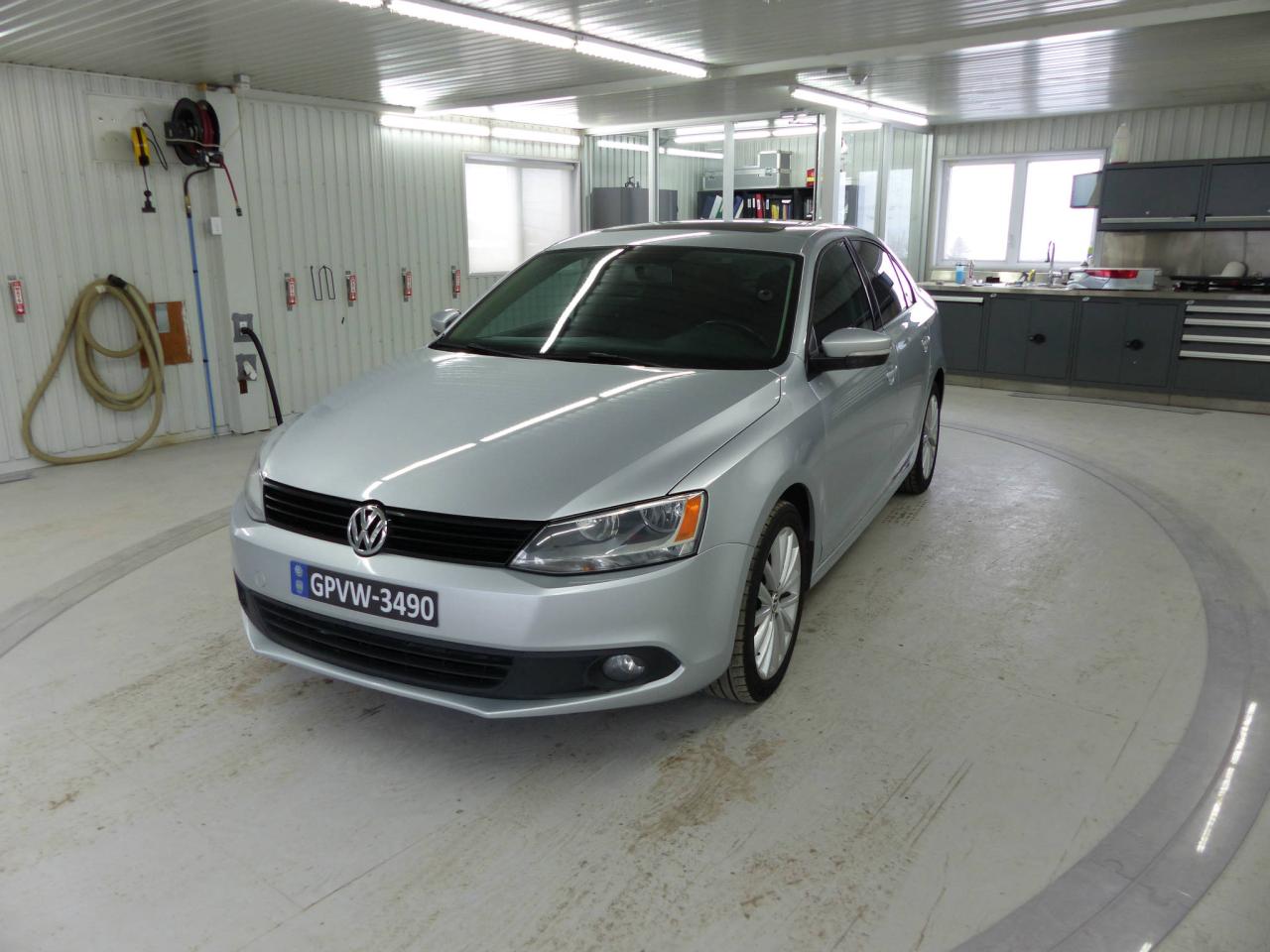 Used 2011 Volkswagen Jetta Sportline 2.5L + AUTO + MAGS + TOIT + VI for sale in Rivière-Du-Loup, QC