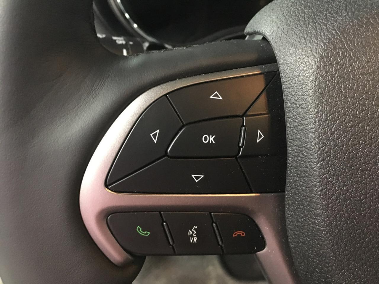 663814.11670135