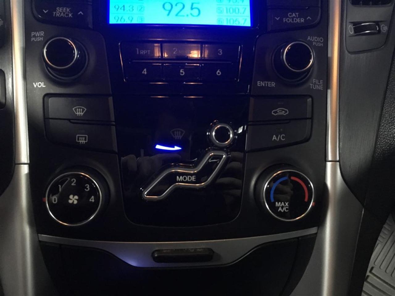 663829