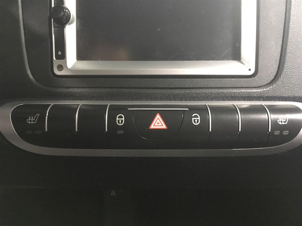 663839.11670566
