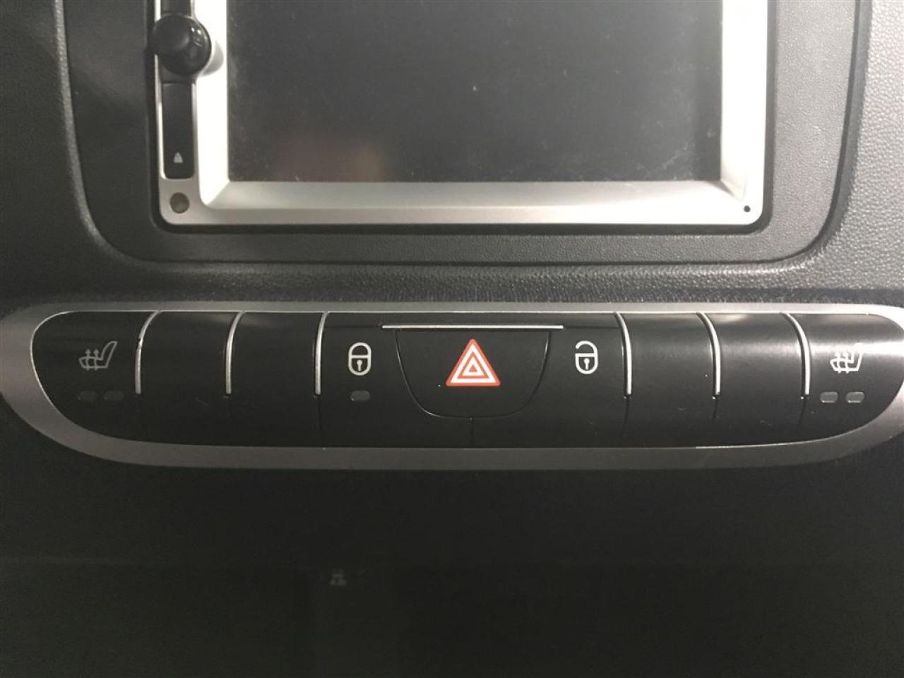 663839