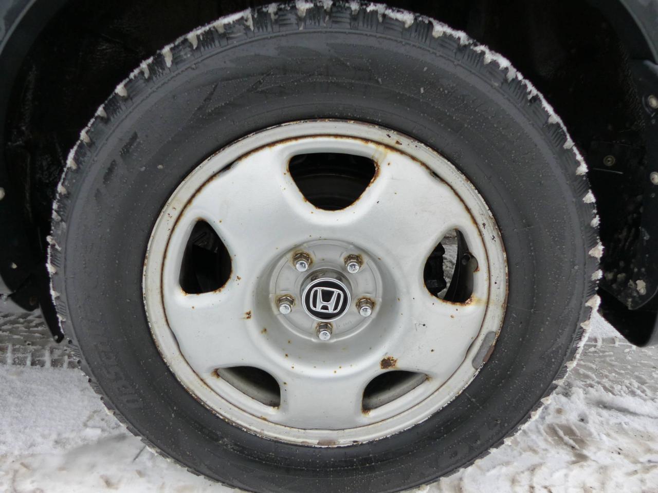 663843