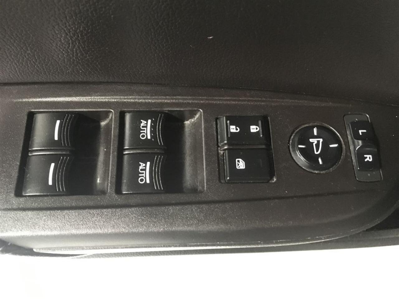 663850
