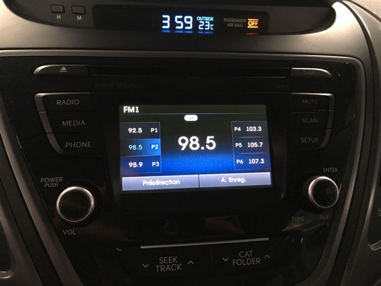 663867