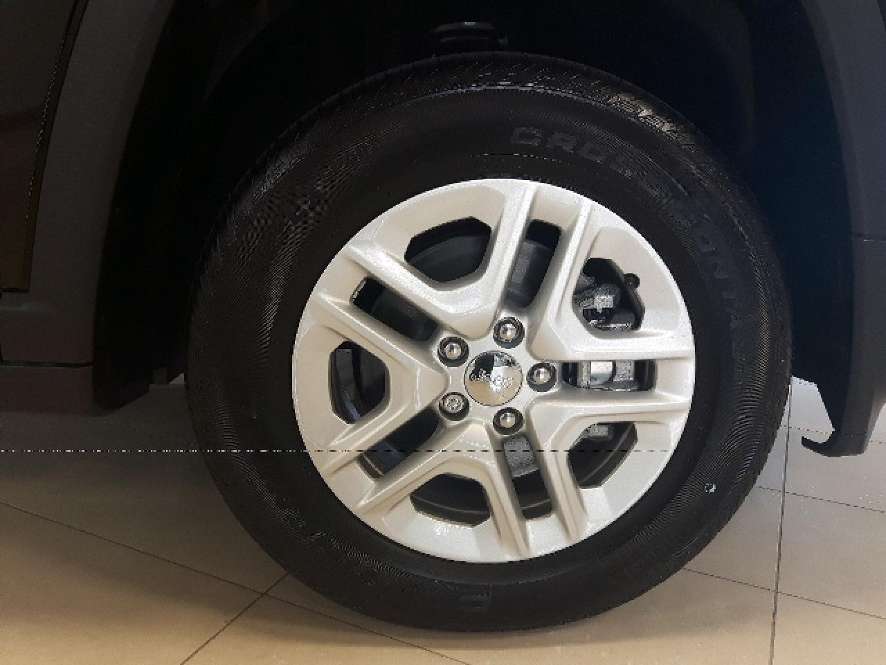 663868