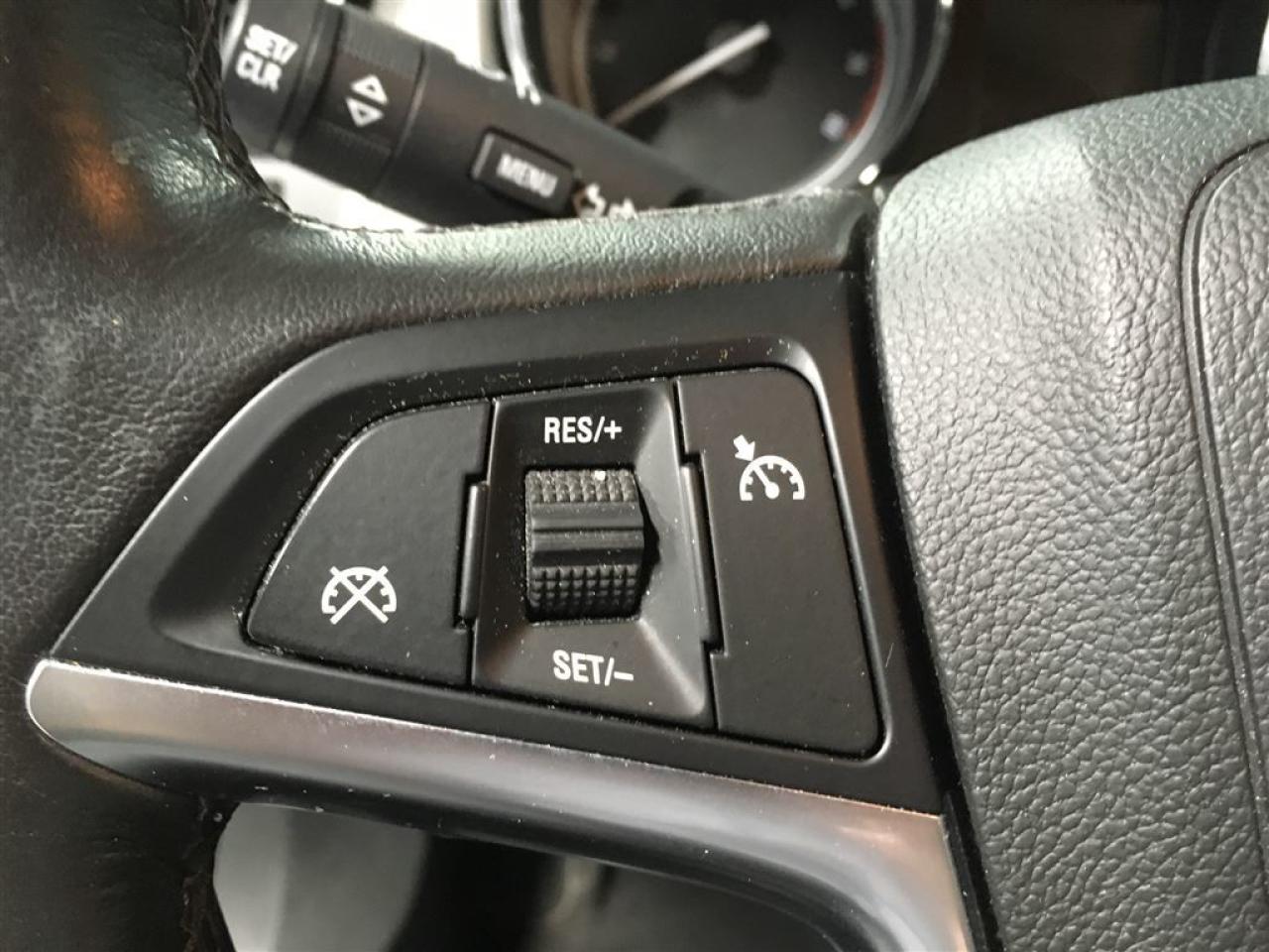 663881