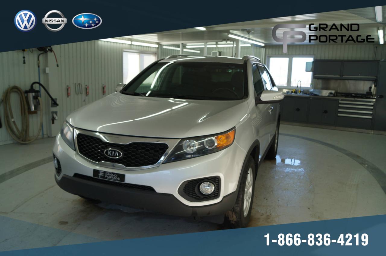 Used 2012 Kia Sorento LX V6 3.5L + AWD + AUTO + MAGS + VITRES for sale in Rivière-Du-Loup, QC