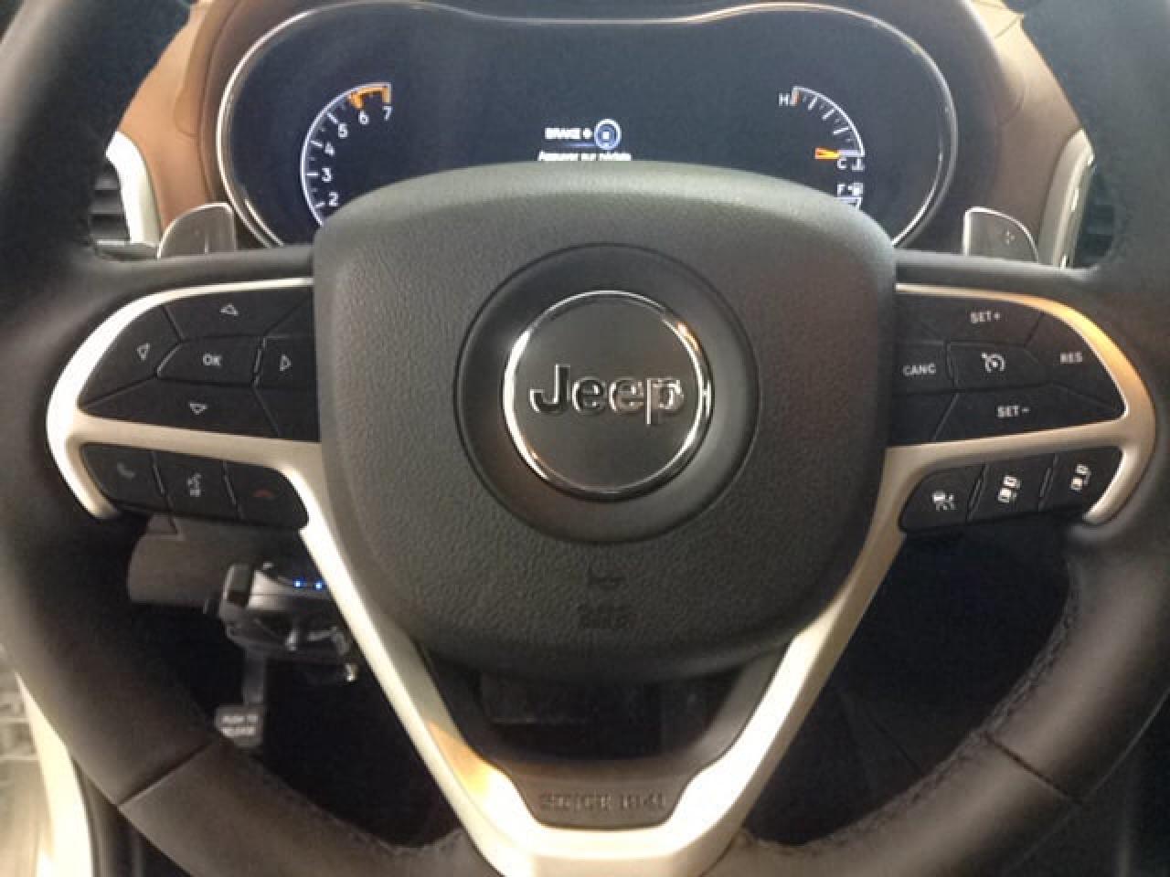663930
