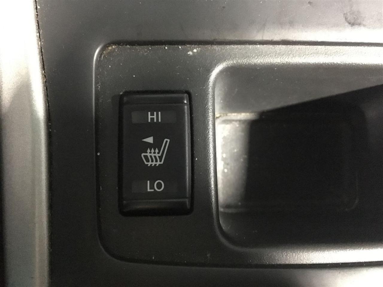 663936