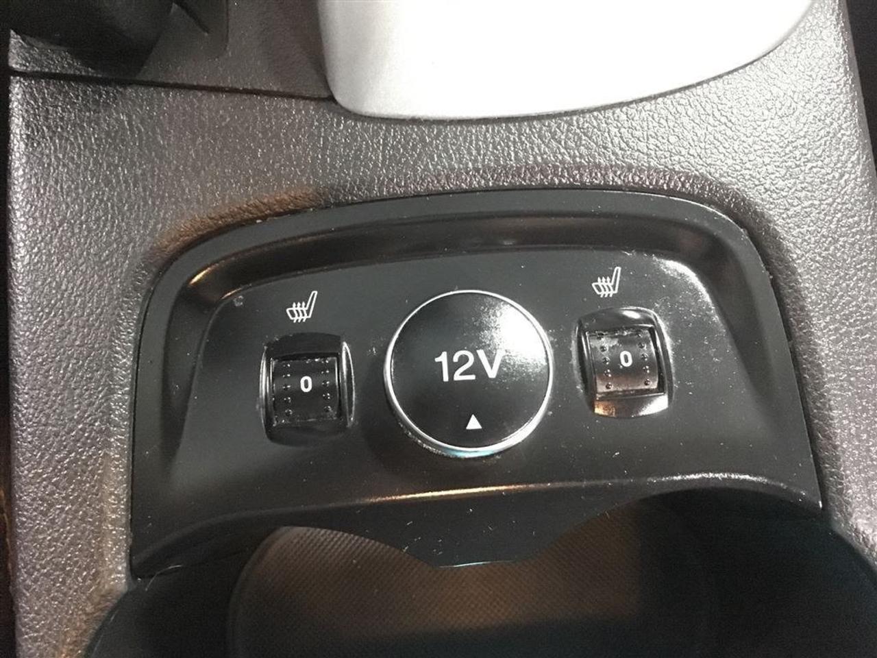 663940.11672299