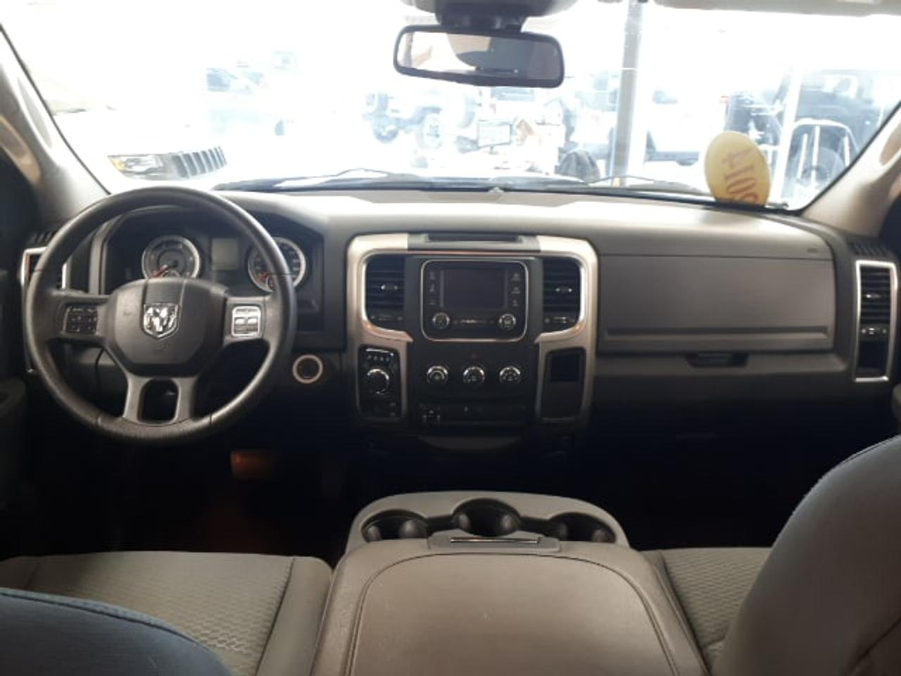 663941.11796437