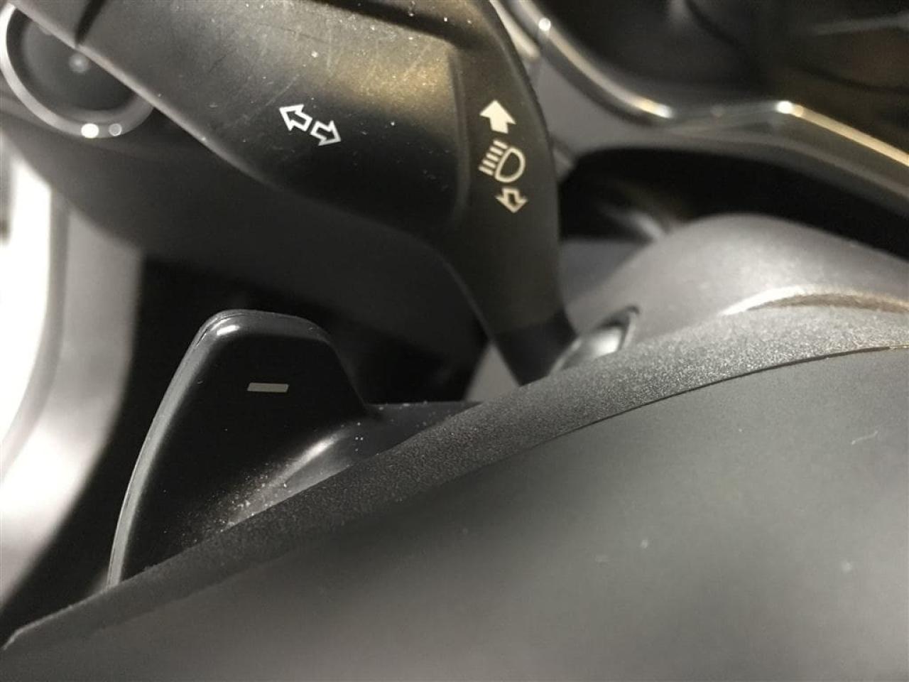663945