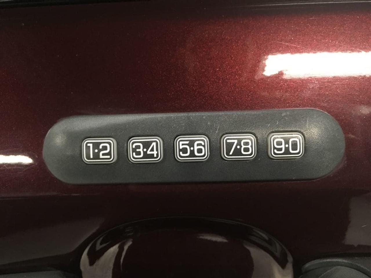 663948.11672444