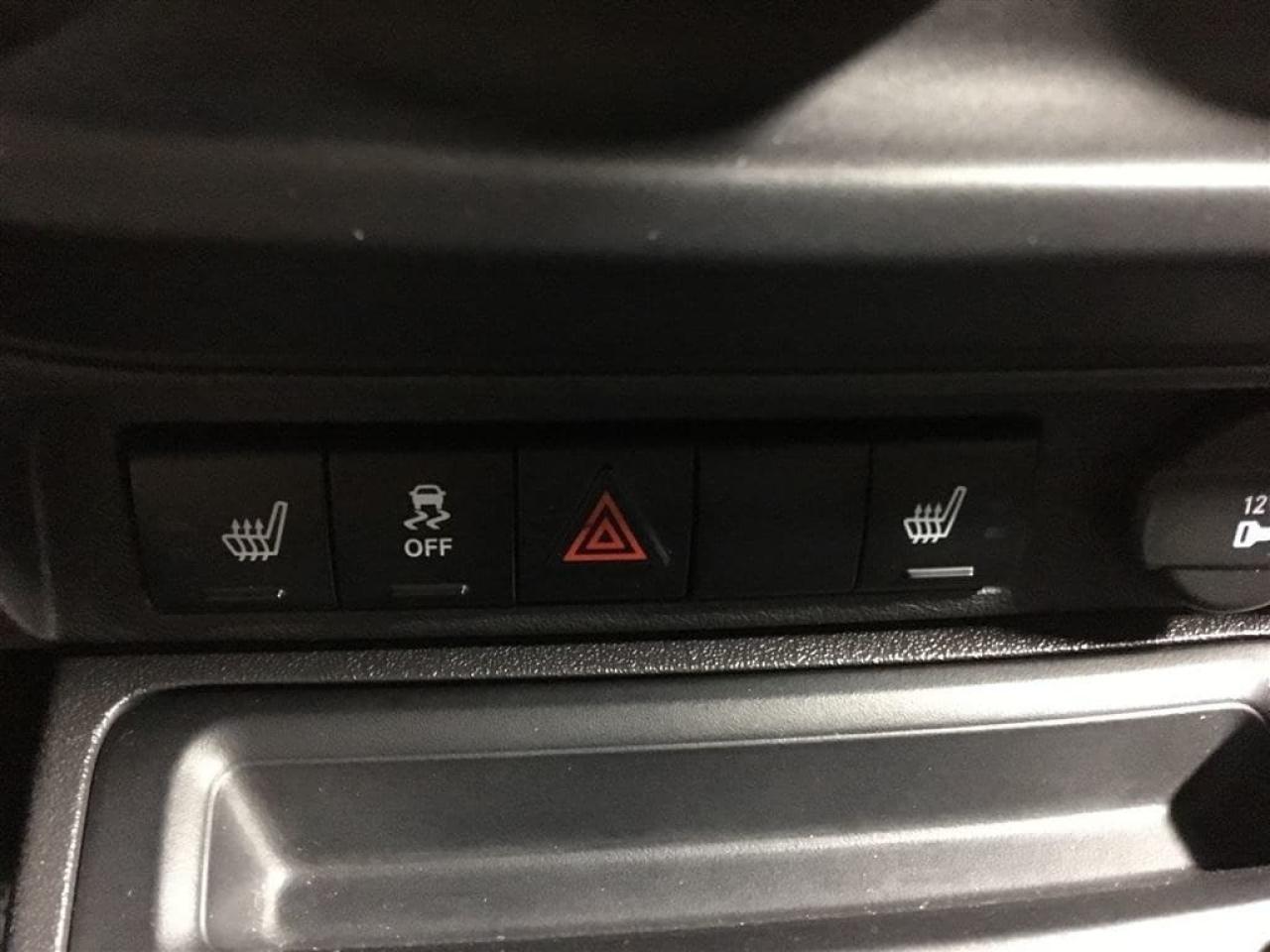 663958