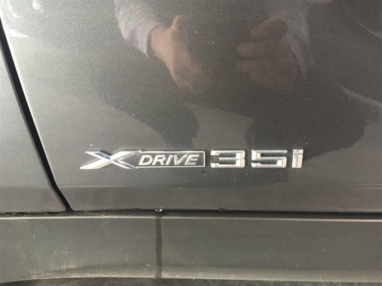 663961