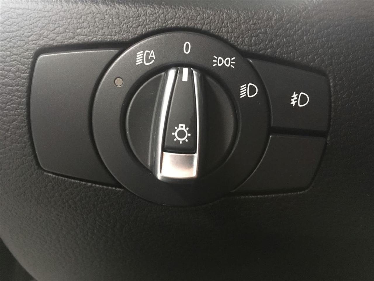 663961