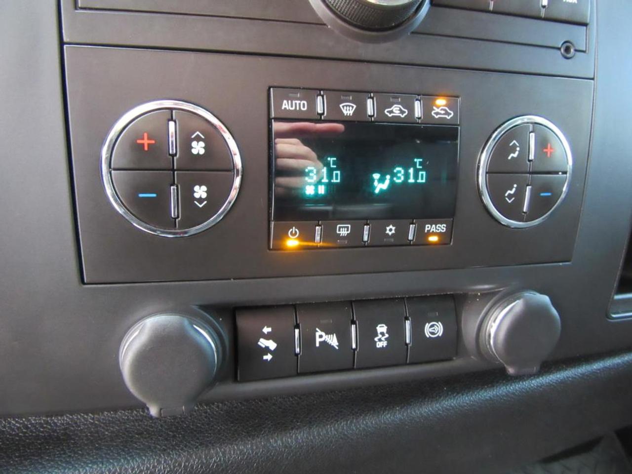 664089.11675155