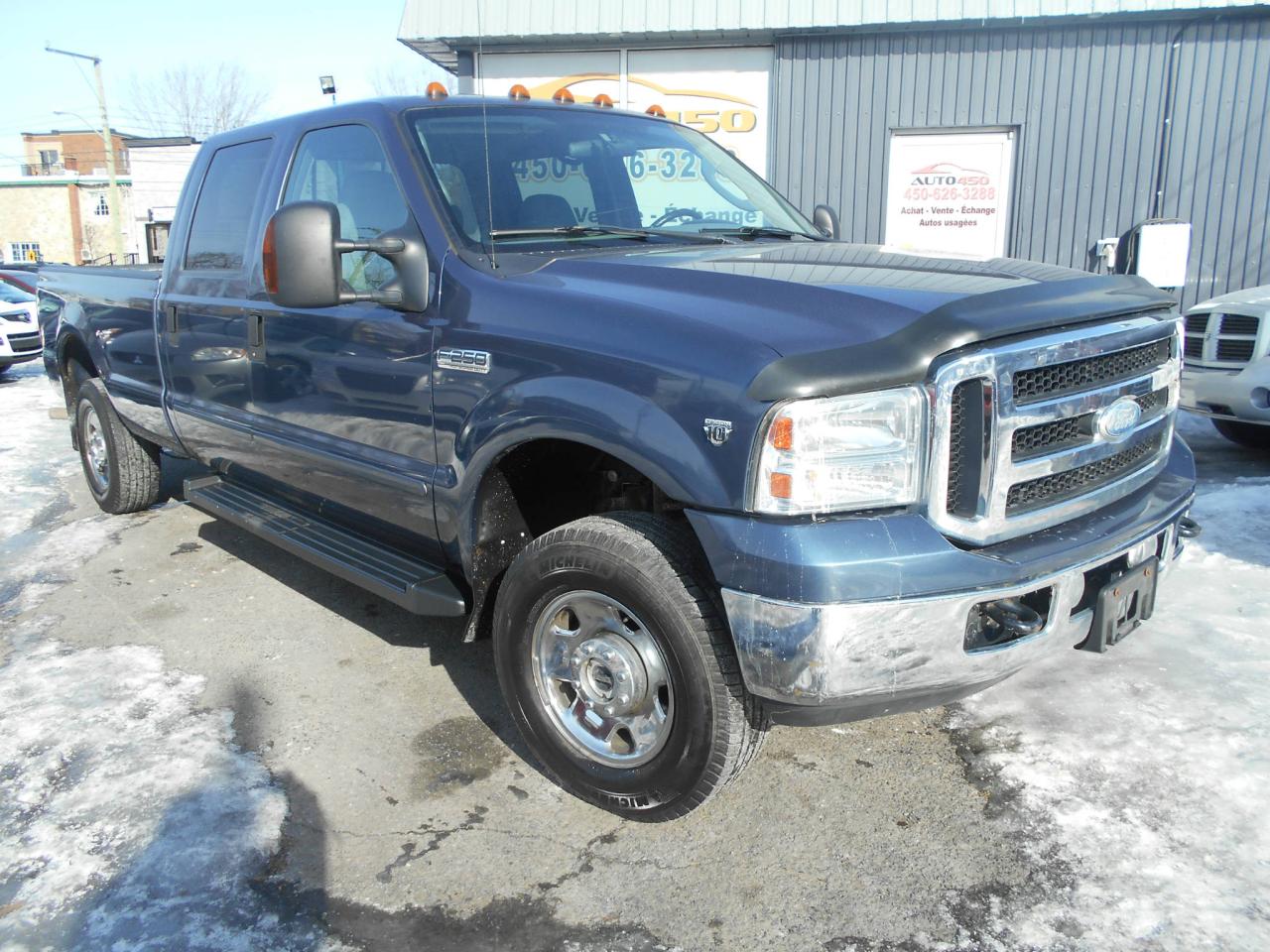 Used 2007 Ford F-250 ***XLT/ 4X4/ V10/ CREW CAB*** for sale in Longueuil, QC