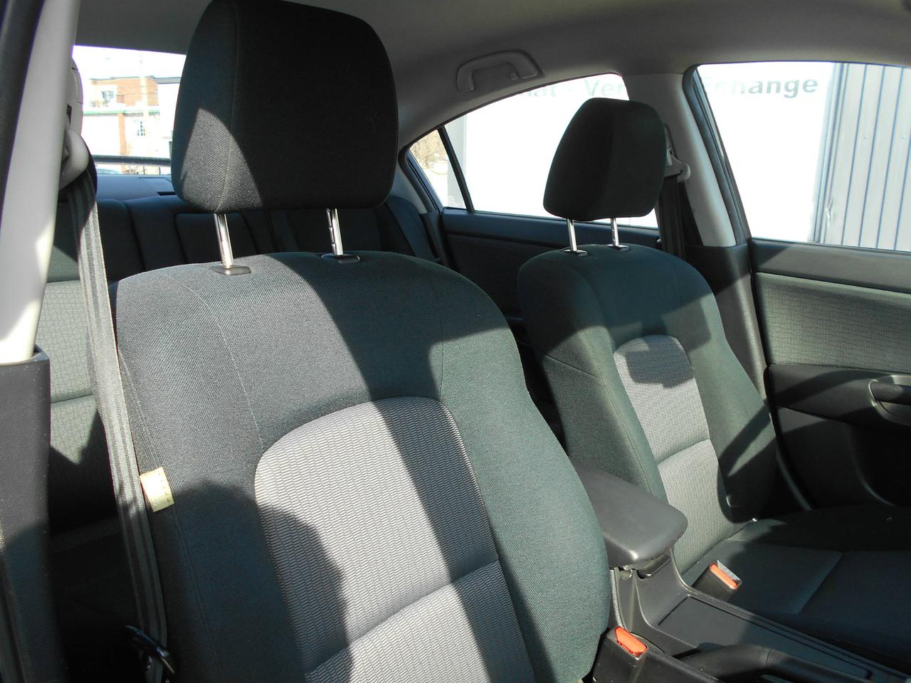 664172.11676710