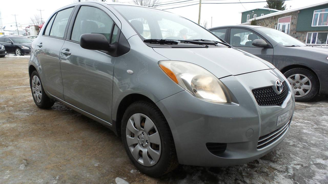 Used 2008 Toyota Yaris Hayon 5 portes, boîte manuelle, LE for sale in St-Raymond, QC
