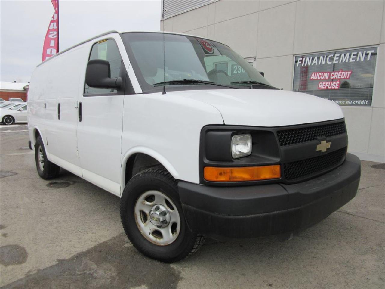 Used 2007 Chevrolet Express Cargo Cert. V6 for sale in St-Jérôme, QC