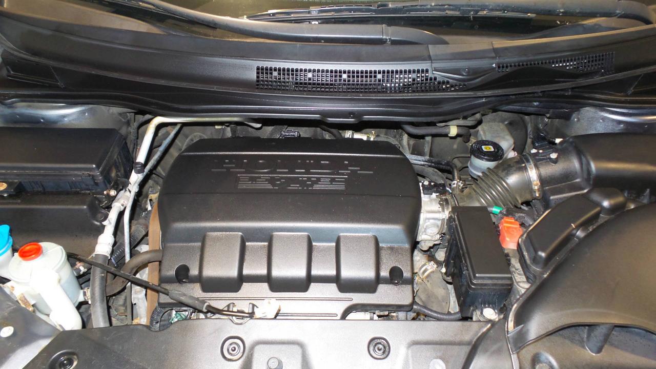 664243.11678093