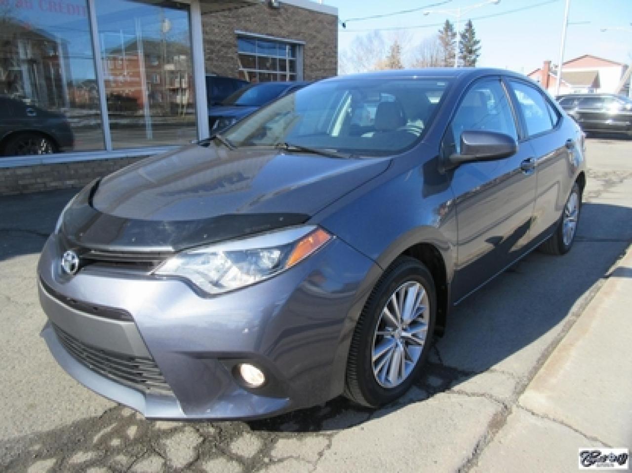 Used 2014 Toyota Corolla Le Toit + 8 for sale in Varennes, QC