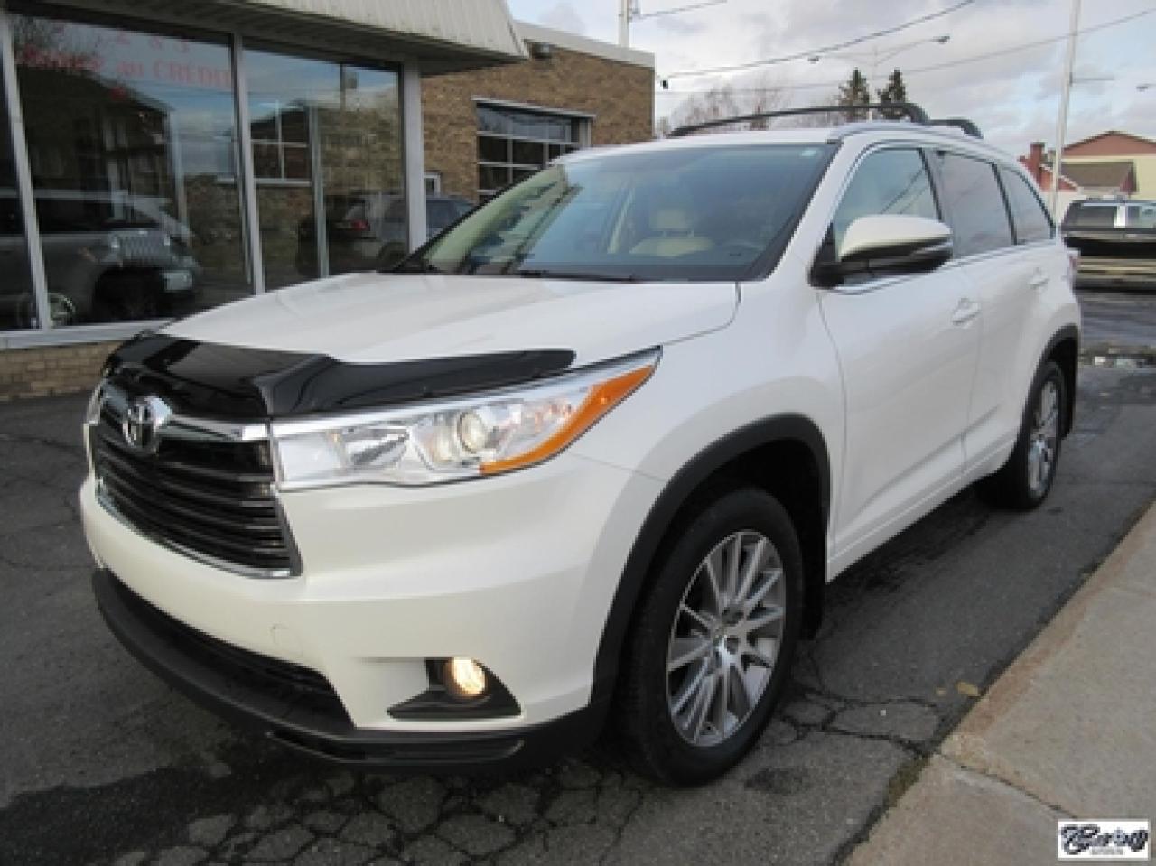 Used 2015 Toyota Highlander Xle V6 Awd for sale in Varennes, QC