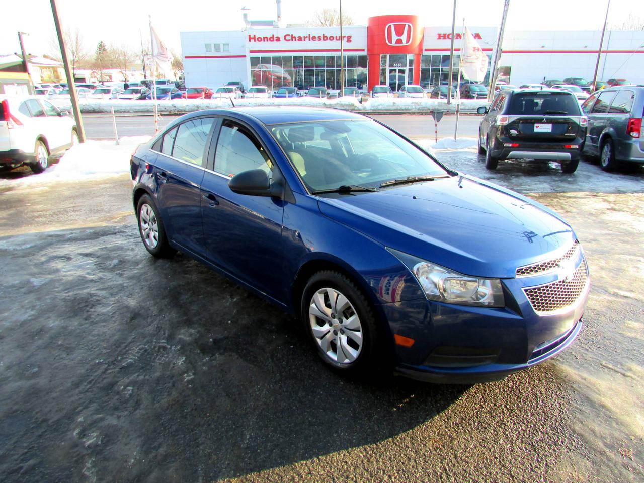 <a href=https://www.hondacharlesbourg.com/occasion/Chevrolet-Cruze-2012.html>https://www.hondacharlesbourg.com/occasion/Chevrolet-Cruze-2012.html</a>

AUCUN ACCIDENT AU CARPROOF
INSPECTION MÉCANIQUE COMPLÈTE ET RÉPARATIONS SANS FRAIS!