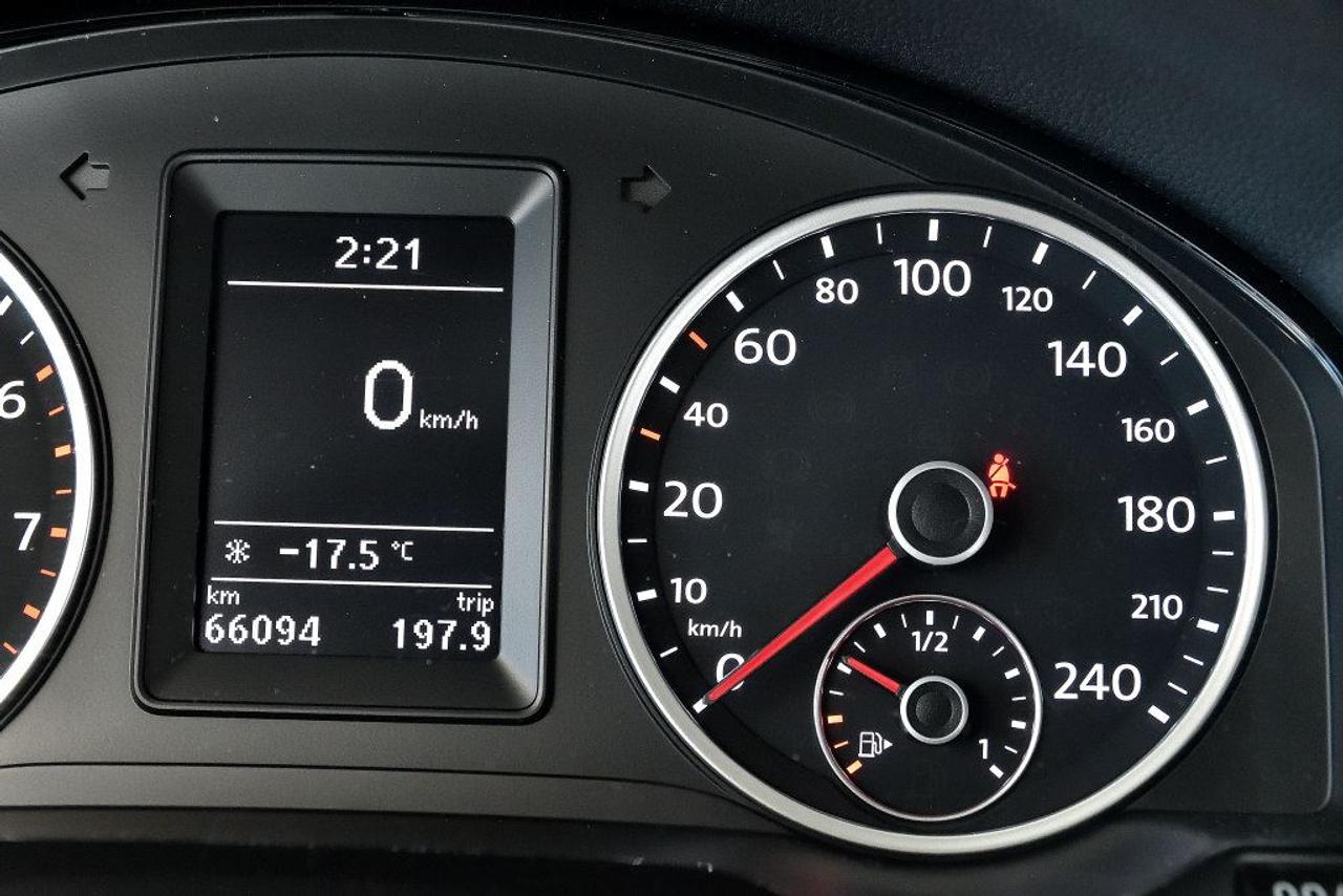 664377.11681403