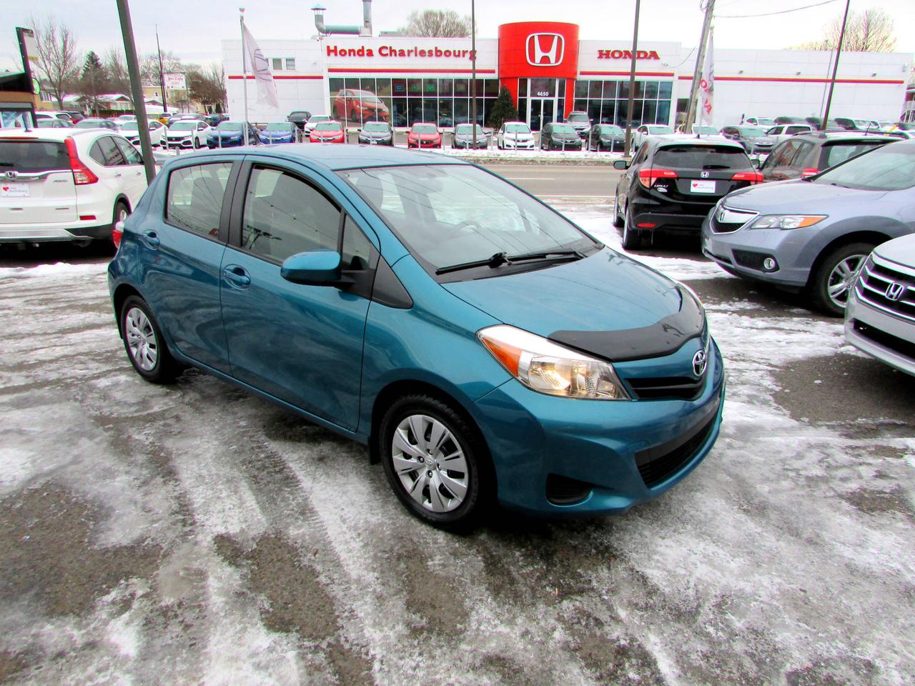 <a href=https://www.hondacharlesbourg.com/occasion/Toyota-Yaris-2012.html>https://www.hondacharlesbourg.com/occasion/Toyota-Yaris-2012.html</a>

AUCUN ACCIDENT
UN PROPRIÉTAIRE
TRÈS PROPRE
VÉHICULE ÉCONOMIQUE! 
INSPECTION COMPLÈTE ET RÉPARATIONS INCLUSES