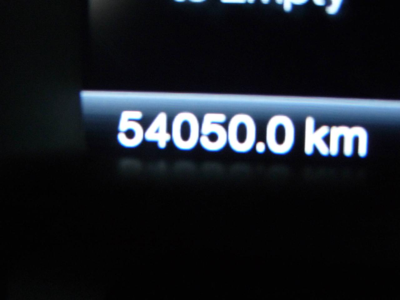 664400