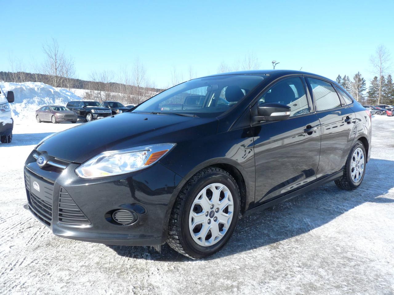 <a href=https://www.clicheautothetford.com/occasion/Ford-Focus-2013.html>https://www.clicheautothetford.com/occasion/Ford-Focus-2013.html</a>

SIÈGE CHAUFFANT, BLUETOOTH, USB, AUX, RÉGULATEUR DE VITESSE, A/C, FINANCEMENT DISPONIBLES, NOUS REPRENONS LES ÉCHANGES. 

Cliche auto Ford est un concessionnaire Ford qui a pignon sur rue depuis 1927.  Nous sommes à Vallée-Jonction, dans la région le la   Beauce, dans Chaudière Appalaches  à proximité de Saint-Georges, Sainte-Marie, Beauceville, Saint-Joseph,  Fampton, Saint-ange, Sainte-Marguerite, Sainte- Hénédine, Saint-Elzérar, Saint-Bernard, Saint-Isidore, Saint-Lambert, Saint-Henri.  Nous sommes situé à 20 minutes de lévis et du pont Pierre Laporte et à seulement 30 minutes de Québec.
Nous avons un vaste choix de voiture (sedan, hatchback, hayon,  5 portes, convertible, décapotable, coupé). 
Ou si vous préférez choisissez dans notre gamme d utilitaire sport VUS, SUV  à motricité : 4x4, awd,  4wd, traction intégrale, deux roues motrices (2rm, 2wd) propulsion, traction avant. 
Nous avons le camion ou  pick up que vous avez besoins qu il soit : crew cab, 4 portes, king cag, super cab, mega cab, extended cab, cabine régulière) nous l avons pour vous.
Nous avons également des véhicules familiaux comme des mini fourgonnettes,  Caravan 
Nous offrons des véhicules de toutes  marques : Chevrolet, GMC, Kia, Hyundai, Honda, Toyota, Dodge, Ram, Jeep, Volkswagen, Subaru, Mazda.
Nous offrons le service de financement à des taux à partir de 1.9%, financement 100$ approuvé pour première chance, deuxième chance, travailleurs autonome, retraités. 
Visitez notre site web au : www.clicheauto.com