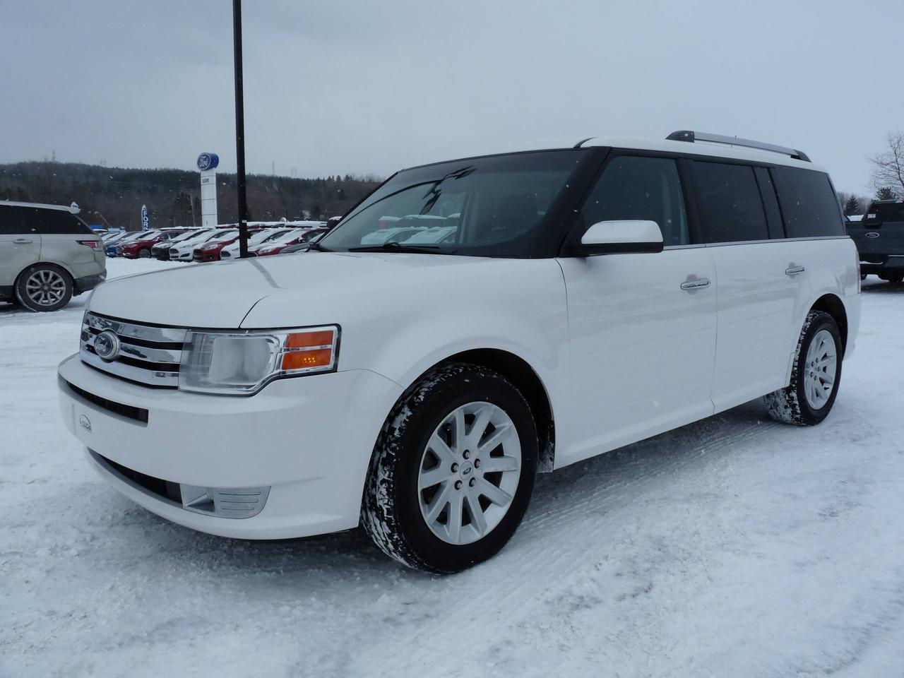 <a href=https://www.clicheautothetford.com/occasion/Ford-Flex-2012.html>https://www.clicheautothetford.com/occasion/Ford-Flex-2012.html</a>

7 PASSAGERS, SIÈGES CHAUFFANTS, BLUETOOTH, RÉGULATEUR DE VITESSE, PÉDALIER RÉGLABLE, USB, CLIMATISATION ET CHAUFFAGE ARRIÈRE, NOUS REPRENONS LES ÉCHANGES, FINANCEMENT DISPONIBLES. 


Cliche auto Ford est un concessionnaire Ford qui a pignon sur rue depuis 1927.  Nous sommes à Vallée-Jonction, dans la région le la   Beauce, dans Chaudière Appalaches  à proximité de Saint-Georges, Sainte-Marie, Beauceville, Saint-Joseph,  Fampton, Saint-ange, Sainte-Marguerite, Sainte- Hénédine, Saint-Elzérar, Saint-Bernard, Saint-Isidore, Saint-Lambert, Saint-Henri.  Nous sommes situé à 20 minutes de lévis et du pont Pierre Laporte et à seulement 30 minutes de Québec.
Nous avons un vaste choix de voiture (sedan, hatchback, hayon,  5 portes, convertible, décapotable, coupé). 
Ou si vous préférez choisissez dans notre gamme d utilitaire sport VUS, SUV  à motricité : 4x4, awd,  4wd, traction intégrale, deux roues motrices (2rm, 2wd) propulsion, traction avant. 
Nous avons le camion ou  pick up que vous avez besoins qu il soit : crew cab, 4 portes, king cag, super cab, mega cab, extended cab, cabine régulière) nous l avons pour vous.
Nous avons également des véhicules familiaux comme des mini fourgonnettes,  Caravan 
Nous offrons des véhicules de toutes  marques : Chevrolet, GMC, Kia, Hyundai, Honda, Toyota, Dodge, Ram, Jeep, Volkswagen, Subaru, Mazda.
Nous offrons le service de financement à des taux à partir de 1.9%, financement 100$ approuvé pour première chance, deuxième chance, travailleurs autonome, retraités. 
Visitez notre site web au : www.clicheauto.com