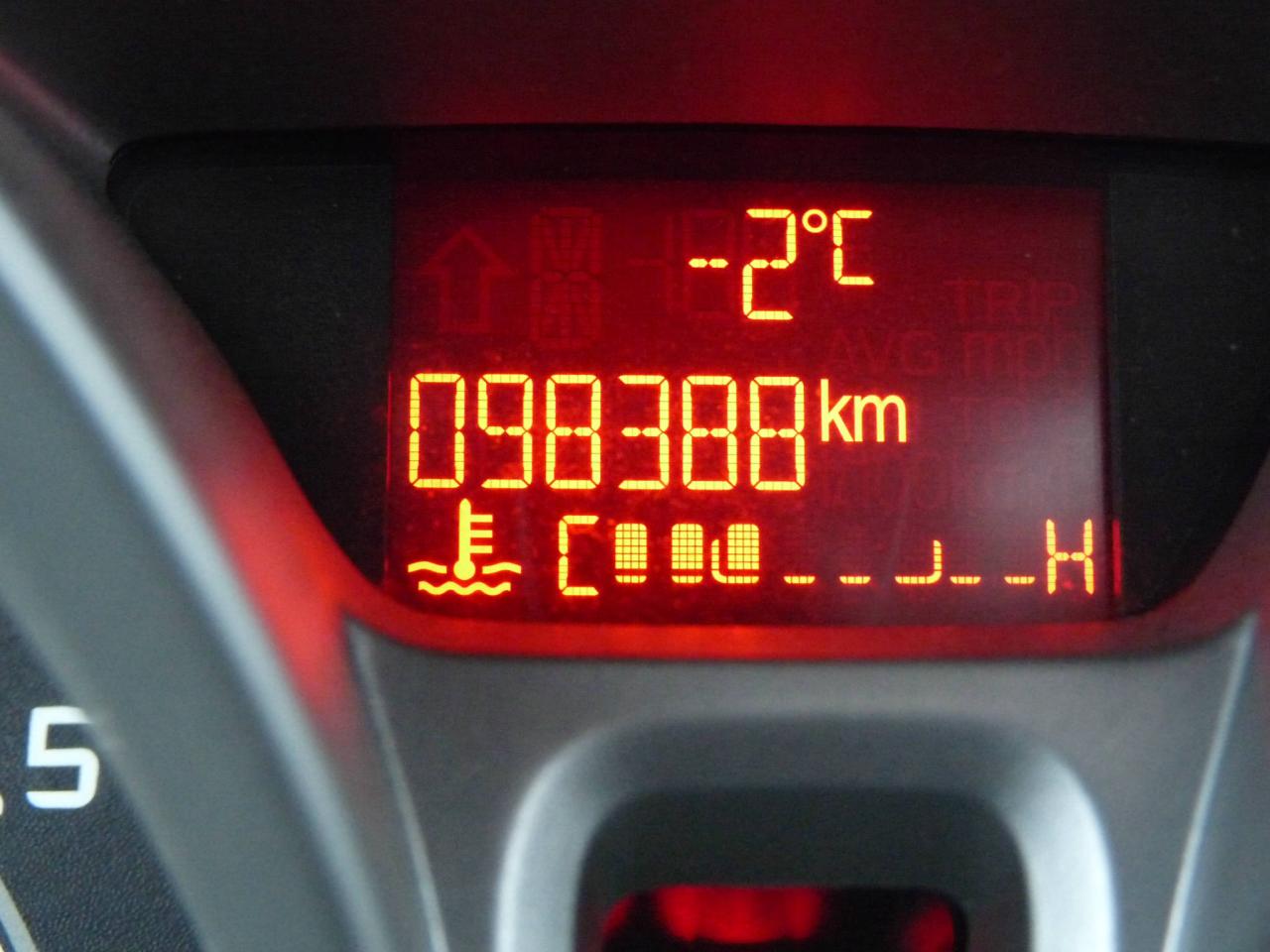 664443