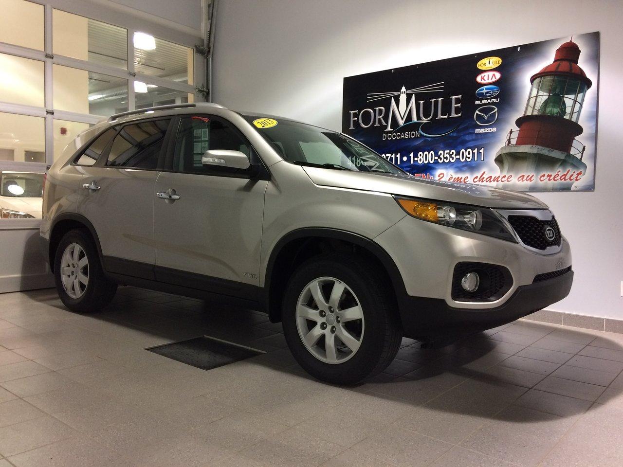 <a href=https://www.autoaubaine.com/Kia-Sorento-c6949646.html>https://www.autoaubaine.com/Kia-Sorento-c6949646.html</a>

Kia Sorento  2013\n\nRégulateur de vitesse, Essuie-glaces intermittents, Anti-démarreur, Freins ABS, Contrôle de stabilité, Coussin gonflable conducteur, Coussins gonflables latéraux, Lecteur CD, Lecteur MP3, Vitres électriques, Air climatisé, Lampes de lecture arrière, Sièges chauffants, Volant ajustable, Tapis protecteurs, Volant gainé de cuir, Phares automatiques, Rétroviseur électrique, Direction assistée, Rétroviseurs chauffants, Coussins gonflables arrière pour la tête, Sièges tissu, Démarrage sans clé, Freins à disque, Sièges chauffants - Avant, Antipatinage, Phares antibrouillards, Verrous de sécurité pour enfants, Sièges baquets, Technologie Bluetooth intégrée, Coussin gonflable - Commutateur de mise en/hors fo, Rétroviseur à atténuation automatique, Aluminium, Climatisation\n\nPOUR LE PLUS GRAND CHOIX À UN SEUL ENDROIT, LE MEGA CENTRE DE LUSAGÉ DANS LEST DU QUÉBEC. COUVRANT LA GRANDE RÉGION DE RIMOUSKI, MATANE, MONT-JOLI, RIVIÈRE-DU-LOUP, STE-ANNE DES MONTS, MATAPÉDIA,GASPÉSIE... CONTACTEZ-NOUS SANS FRAIS AU 1-877-864-3666 LIVRAISON PARTOUT AU QUÉBEC.