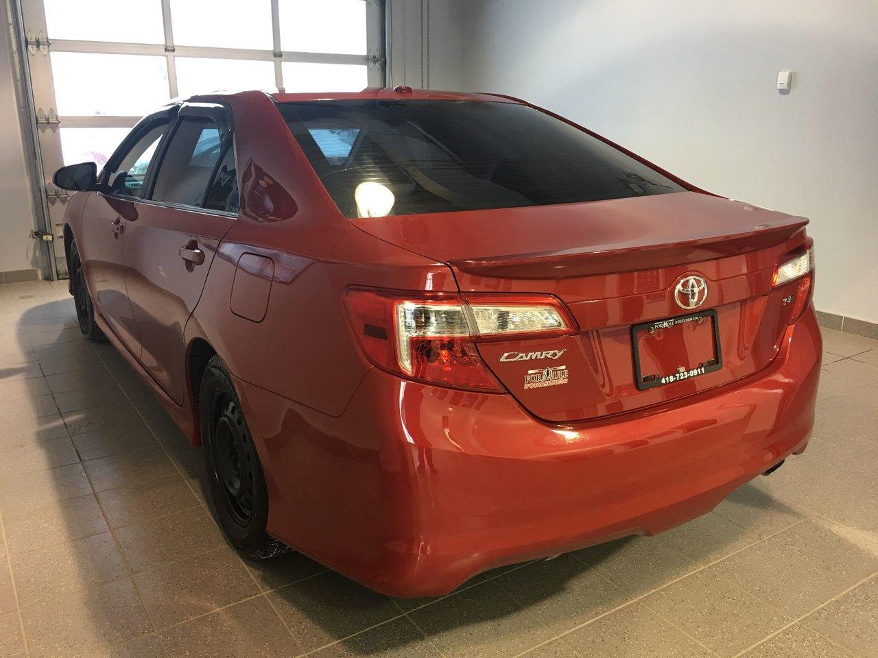 664487