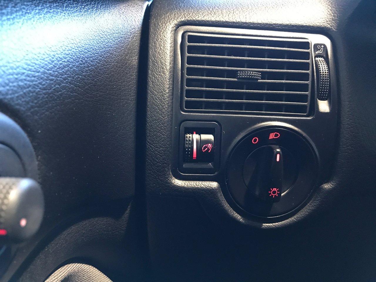 664493